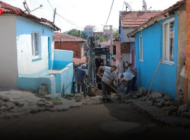 153 ÇÖZÜM’E İLETİLEN TALEPLER DOĞRULTUSUNDA MENZİLAHIR MAHALLESİ’NDE PARKE TAŞI ÇALIŞMASI