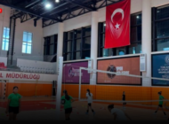 DEZAVANTAJLI ÖĞRENCİLER YAZ SPOR OKULLARINDA VOLEYBOLLA BULUŞTU