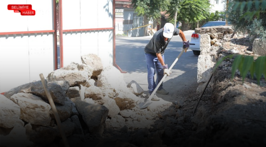 BUÇUKTEPE MEZARLIĞI’NDA ÇEVRE DUVARI ONARIMI SÜRÜYOR