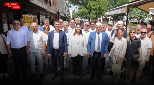 FİLİZ GENCAN’DAN SARAÇLAR CADDESİ’NDE ESNAF ZİYARETİ